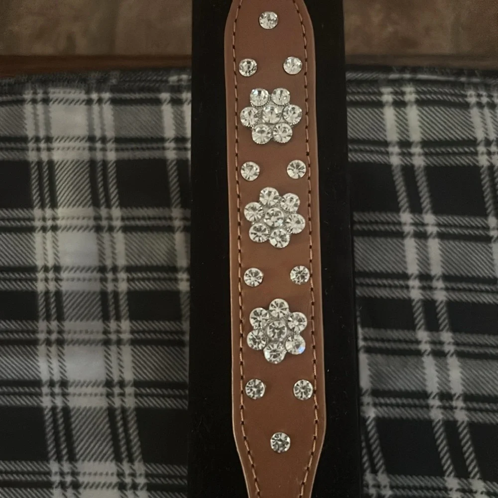 Dog Collar, Cute Flower Rhinestone Bling Collar